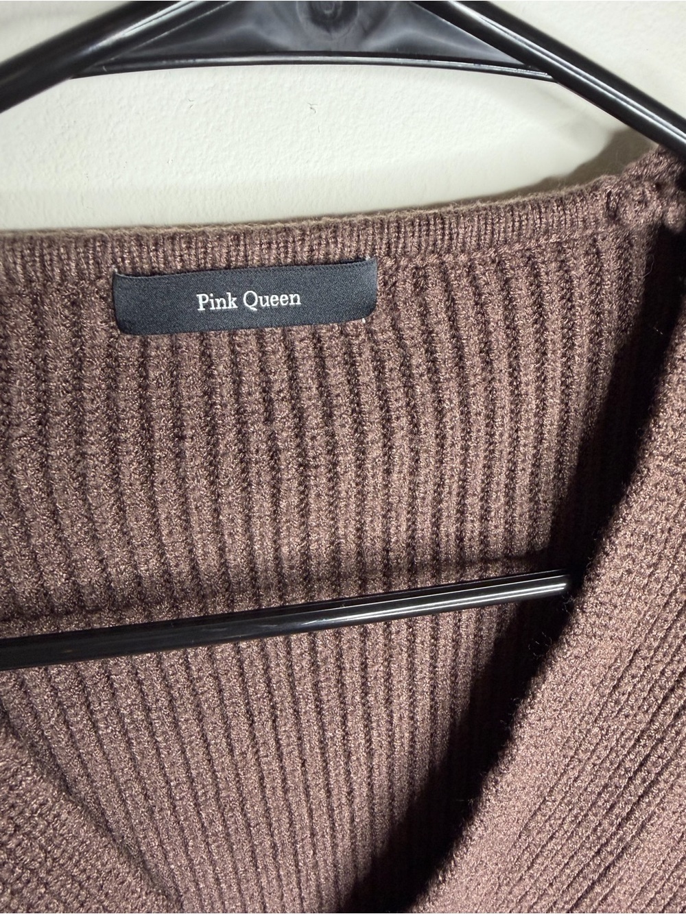 Pink Queen Brown V-Neck Twist-Front Sweater - Picture 2 of 4